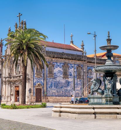 During the Highlights of Portugal, Red Orchid Travel will start the tour in Lisbon and end the 7-day tour in Porto.