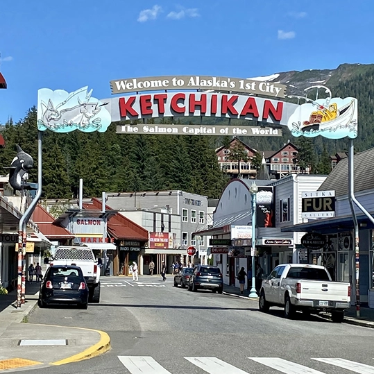 Ketchikan, with its abundance of salmon, is also a sport-fishing paradise. Sightseers will be impressed with both the scenic town and its surroundings, especially Misty Fjords National Monument.