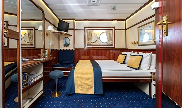 Interior of a Star Clipper Cat 3 cabin