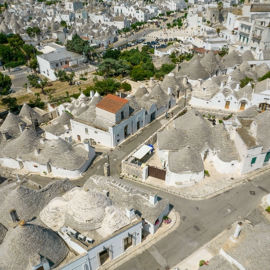 Trulli Holiday welcomes guests and takes them on a once-in-a-lifetime experience: a stay in an authentic trulli, the conical buildings that are a worldwide symbol of Puglia and a UNESCO World Heritage Site.